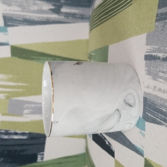 Wake Up Baby Make Up Wake Up Vanity Multi-Purpose Holder - Picture 4 of 9